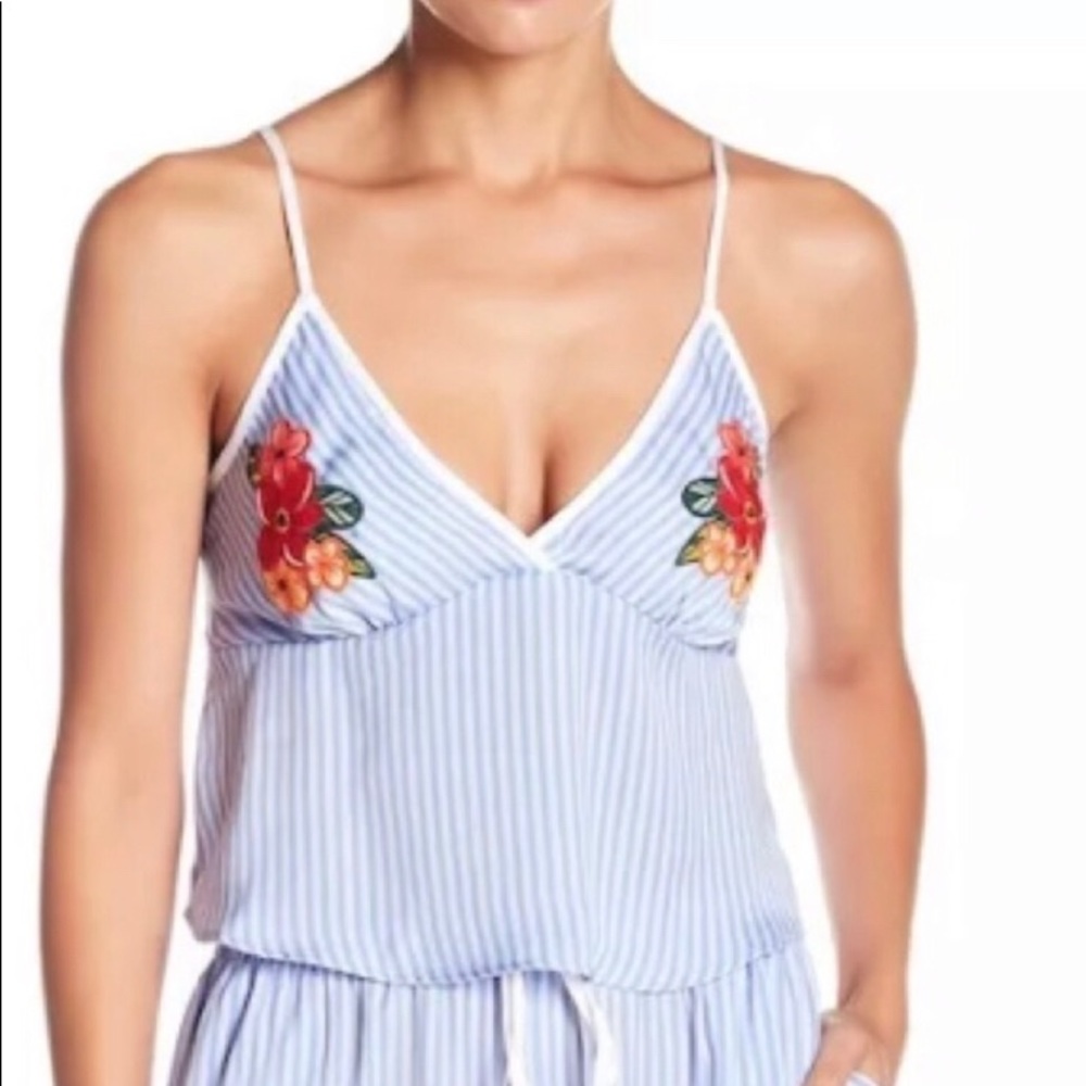 NWT Room Service Pajama Top M Embroidered
